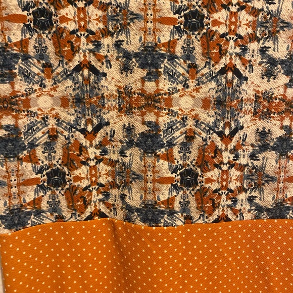 Pencil skirt - Picture 2 of 3